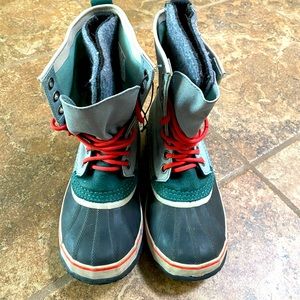 SOREL Winter Boots (8)